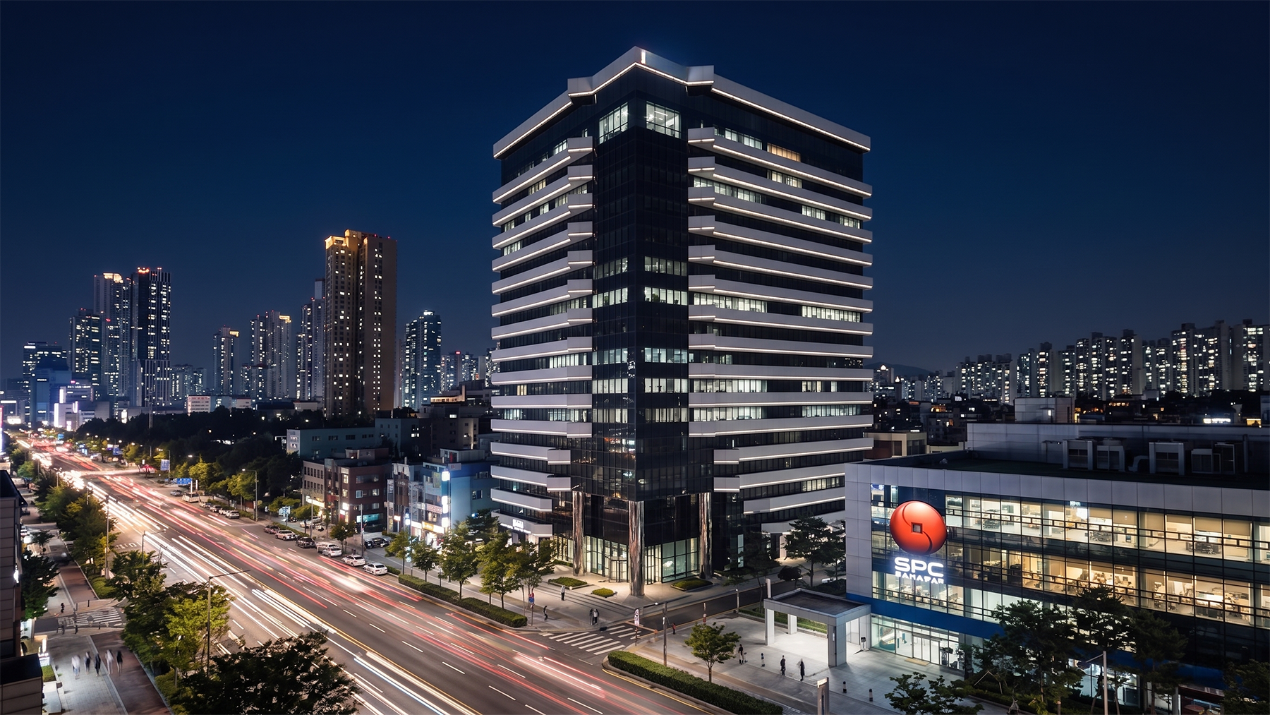 Building night