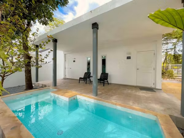 Pool Villa (4 Guests)